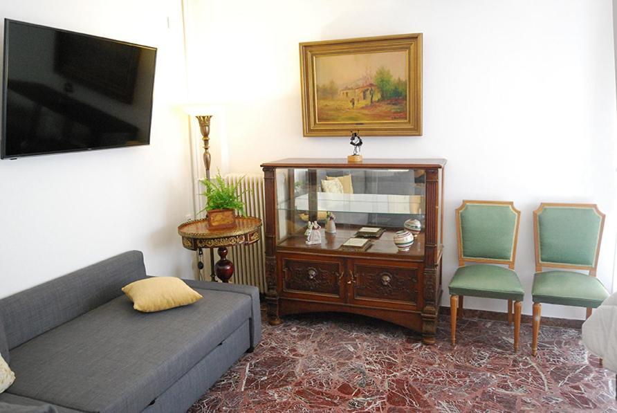 Central Heraklion Lovely Boutique 2-Bedroom Apartment. Olympia. Экстерьер фото